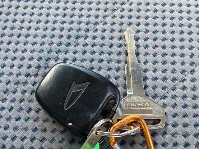 ハイゼットトラック ジャンボ 4WD 軽トラック 三方開 MT パワーステアリング パワーウィンドウ(10枚目)