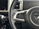 自ら操るハンドル!ドライバーの生命線です。目線を大きくそらすことなくボタンの操作を行うことができるので、安全にも配慮できますね。