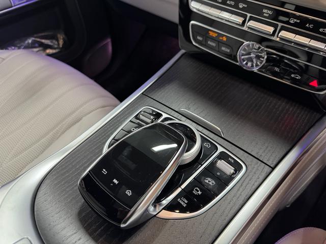 Ｇクラス Ｇ６３エディションマグノホワイト　エディションマグノホワイト　ＲＨＤ　ホワイトナッパレザーシート　エクスクルーシブＰＫＧ　ＡＭＧナイトパッケージ　限定車　ＡＭＧ２２インチ　マッドブラックアルミＰＫＧ　禁煙車　保証付　ドラレコ（6枚目）