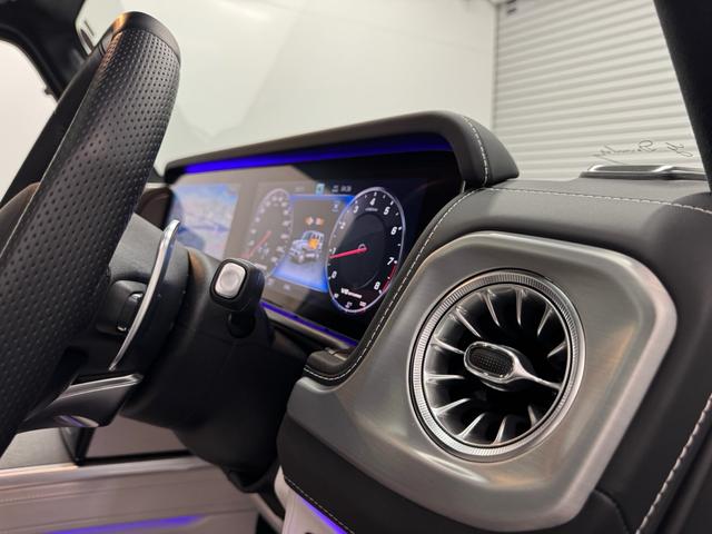 Ｇクラス Ｇ６３エディションマグノホワイト　エディションマグノホワイト　ＲＨＤ　ホワイトナッパレザーシート　エクスクルーシブＰＫＧ　ＡＭＧナイトパッケージ　限定車　ＡＭＧ２２インチ　マッドブラックアルミＰＫＧ　禁煙車　保証付　ドラレコ（10枚目）