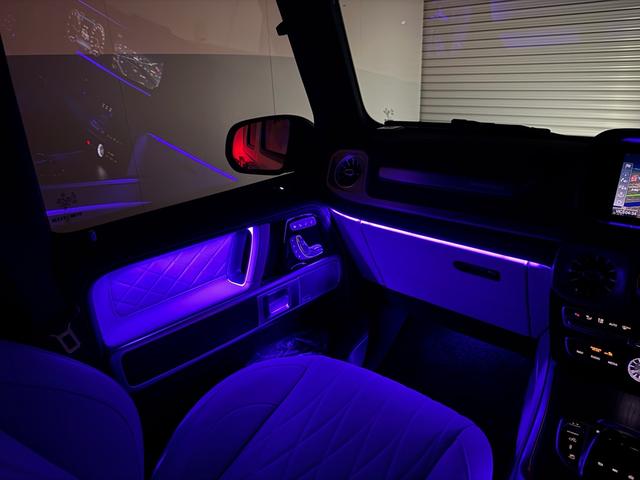 Ｇクラス Ｇ６３エディションマグノホワイト　エディションマグノホワイト　ＲＨＤ　ホワイトナッパレザーシート　エクスクルーシブＰＫＧ　ＡＭＧナイトパッケージ　限定車　ＡＭＧ２２インチ　マッドブラックアルミＰＫＧ　禁煙車　保証付　ドラレコ（66枚目）