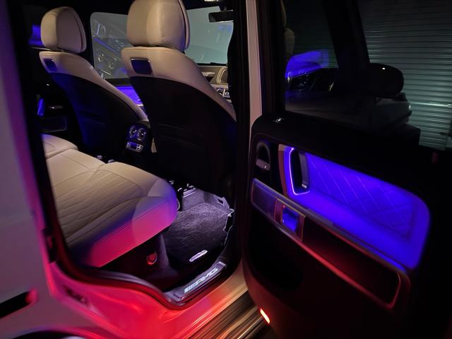 Ｇクラス Ｇ６３エディションマグノホワイト　エディションマグノホワイト　ＲＨＤ　ホワイトナッパレザーシート　エクスクルーシブＰＫＧ　ＡＭＧナイトパッケージ　限定車　ＡＭＧ２２インチ　マッドブラックアルミＰＫＧ　禁煙車　保証付　ドラレコ（69枚目）