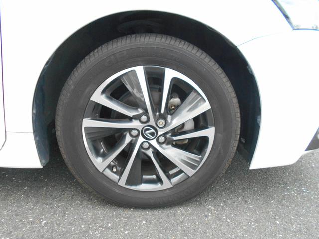 CT CT200h バージョンC メーカーOPL-texブラック合皮パワーシート&シートヒーター・ステアリングヒーター・クリアランスソナー・スペアタイヤ・純正ナビ・フルセグ・Bluetooth・バックカメラ・ETC・ドラレコ・&記録簿(15枚目)