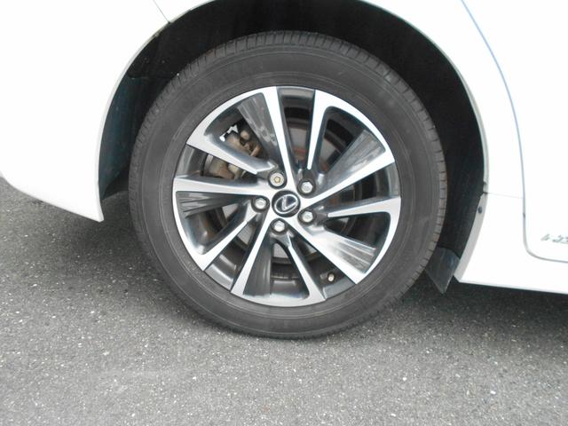 CT CT200h バージョンC メーカーOPL-texブラック合皮パワーシート&シートヒーター・ステアリングヒーター・クリアランスソナー・スペアタイヤ・純正ナビ・フルセグ・Bluetooth・バックカメラ・ETC・ドラレコ・&記録簿(16枚目)