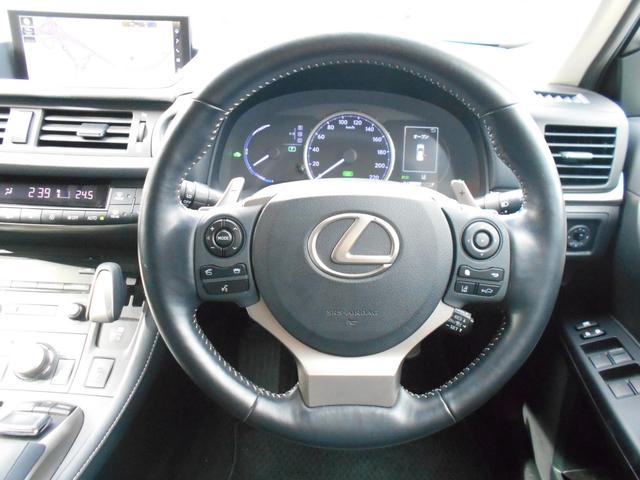 CT CT200h バージョンC メーカーOPL-texブラック合皮パワーシート&シートヒーター・ステアリングヒーター・クリアランスソナー・スペアタイヤ・純正ナビ・フルセグ・Bluetooth・バックカメラ・ETC・ドラレコ・&記録簿(24枚目)