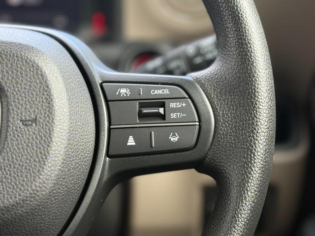 Ｎ－ＢＯＸジョイ ベースグレード　シートヒーター　片側電動ドア　運転支援　サイドカーテンエアバック　ＬＥＤライト　エアバッグ　両側スライドドア　横滑り防止機能　キーレス　ＡＢＳ　盗難防止装置　オートクルーズコントロール　スマートキー（10枚目）