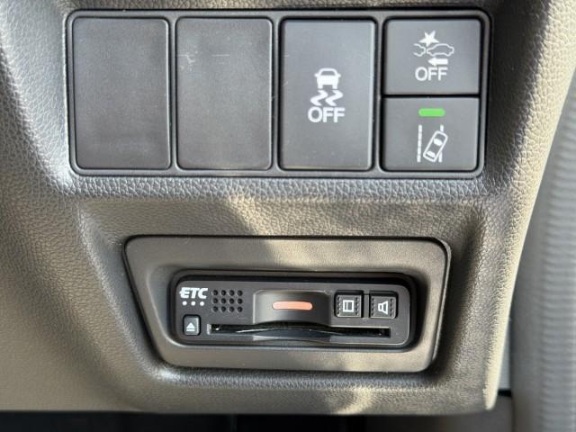 高速道路の通行に便利なＥＴＣを装備！セットアップを行えば即ご利用いただけます。