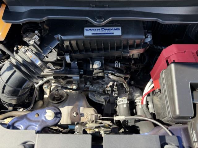 チェーン駆動の、４気筒ＤＯＨＣターボエンジンです。