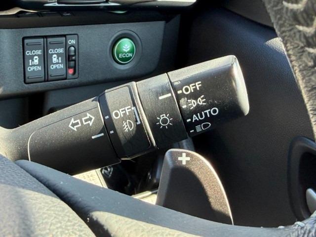 ライト系の操作部です。