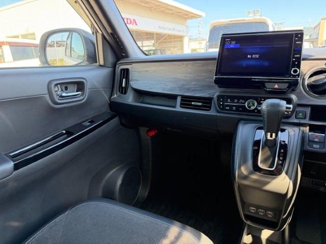 インパネ中央周辺です。