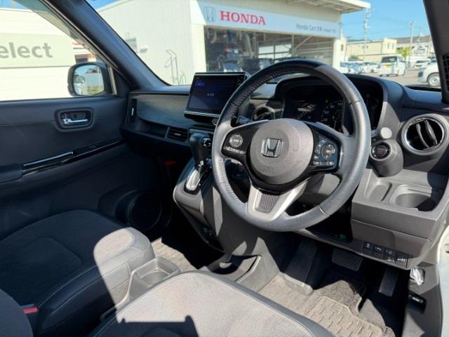 左斜め前方の視界です。