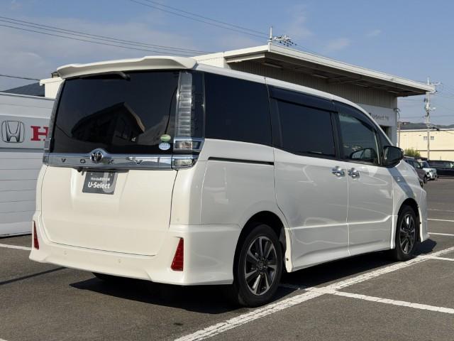 ヴォクシー ZS煌II ナビ Bカメラ 両側電動スライドドア クルーズコントロール パーキングセンサー ETC LEDヘッドライト 純正アルミ スマートキー・プッシュスタート(4枚目)