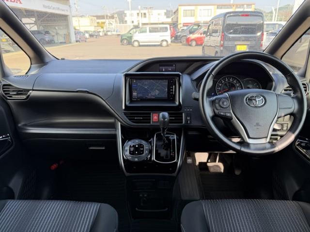 ヴォクシー ZS煌II ナビ Bカメラ 両側電動スライドドア クルーズコントロール パーキングセンサー ETC LEDヘッドライト 純正アルミ スマートキー・プッシュスタート(6枚目)