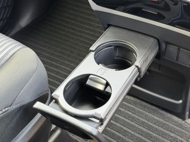 ヴォクシー ZS煌II ナビ Bカメラ 両側電動スライドドア クルーズコントロール パーキングセンサー ETC LEDヘッドライト 純正アルミ スマートキー・プッシュスタート(20枚目)