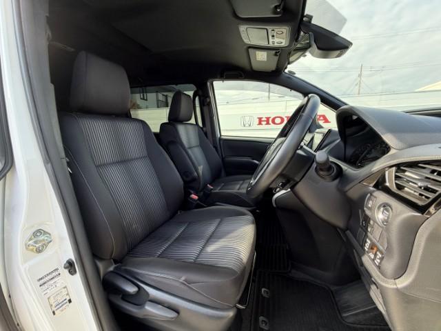 ヴォクシー ZS煌II ナビ Bカメラ 両側電動スライドドア クルーズコントロール パーキングセンサー ETC LEDヘッドライト 純正アルミ スマートキー・プッシュスタート(23枚目)