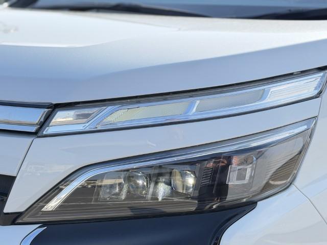 ヴォクシー ZS煌II ナビ Bカメラ 両側電動スライドドア クルーズコントロール パーキングセンサー ETC LEDヘッドライト 純正アルミ スマートキー・プッシュスタート(29枚目)