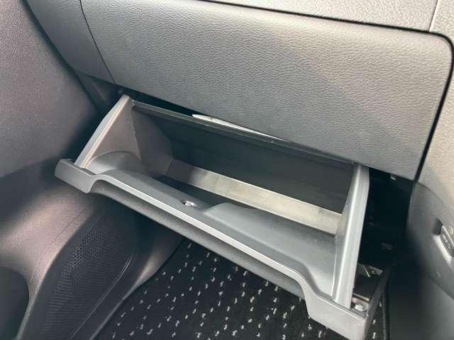 ルークス ６６０　ハイウェイスターＸ　当社社用車ＵＰ　アイスト　衝突被害軽減ブレ－キ　マルチビューカメラ　車線逸脱警報装置　禁煙　スマートキー　パワーウィンドウ　カーテンエアバック　ドライブレコーダー　ナビＴＶ　バックカメラ　記録簿　パワステ　キーフリ（18枚目）