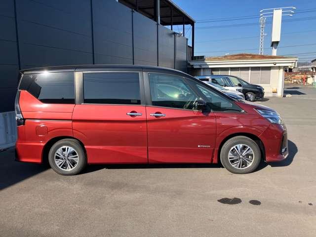 セレナ 1.2 e-POWER ハイウェイスター V ワンオーナー 360°カメラ エマジェンシーブレーキ 1オナ 禁煙 レーンアシスト 点検記録簿付 クルコン Aストップ イモビ フルオートエアコン アルミホイール エアバック メモリーナビ キーフリー ナビTV(6枚目)