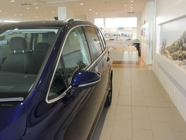 TDI ハイライン ディーゼルエンジン 認定中古車 純正ナビゲーション アダプティブクルーズコントロール LEDテールランプ シルバールーフレール プリクッシュブレーキシステム レーンキープアシスト(7枚目)