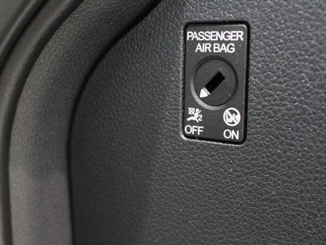 TSIコンフォートラインプレミアムエディション 弊社下取り車 禁煙車 HIDヘッドライト 純正ナビゲーション バックカメラ クルーズコントロール オートライトシステム レインセンサー 自動防眩ルームミラー カミングホーム&リービングホーム(36枚目)
