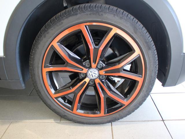 Ｔ－クロス ＴＳＩ　１ｓｔプラス　オレンジパッケージ　認定中古車　禁煙車　ドライブレコーダー　ハイビームアシスト　プリクラッシュブレーキシステム　インテリアアンビエントライト　シルバールーフレール　アダプティブクルーズコントロール（45枚目）