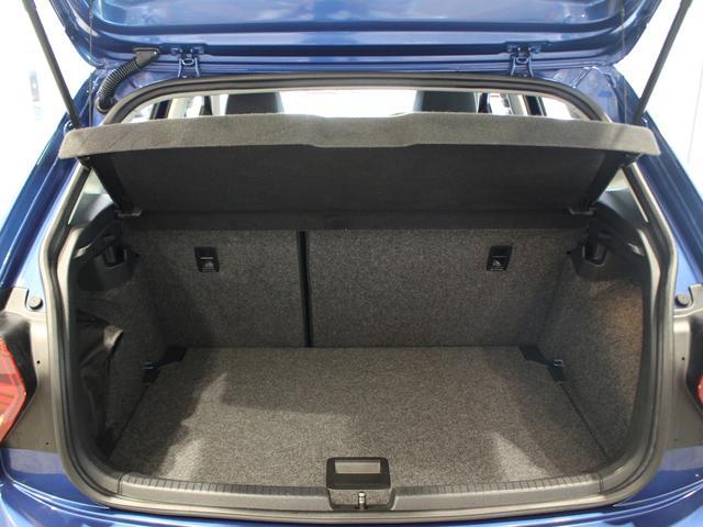 ポロ ＴＳＩコンフォートライン　弊社下取り車　禁煙車　認定中古車　リヤビューカメラ　ドライバー疲労検知システム　プリクッシュブレーキシステム　オートライト　オールティンテッドガラス　アダプティブクルーズコントロール（36枚目）