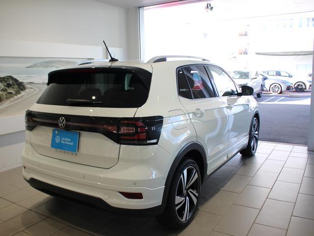 Ｔ－クロス ＴＳＩ　Ｒライン　弊社下取り車　禁煙車　認定中古車　前後ドライブレコーダー　ブラインドスポットディテクション　リヤトラフィックアラート　純正ナビゲーション　Ｄｉｓｃｏｖｅｒ　Ｐｒｏ　デイライト　ＬＥＤヘッドライト（8枚目）