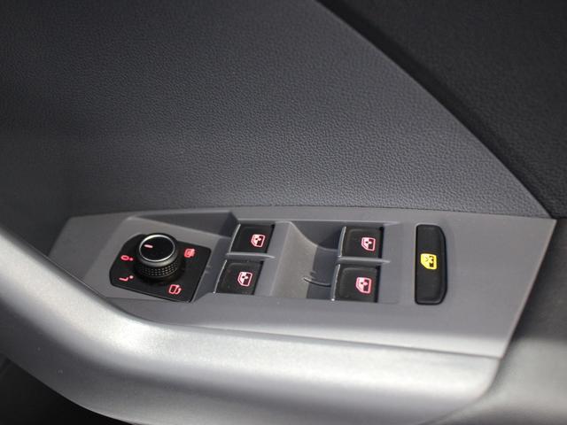 Ｔ－クロス ＴＳＩ　Ｒライン　弊社下取り車　禁煙車　認定中古車　前後ドライブレコーダー　ブラインドスポットディテクション　リヤトラフィックアラート　純正ナビゲーション　Ｄｉｓｃｏｖｅｒ　Ｐｒｏ　デイライト　ＬＥＤヘッドライト（31枚目）