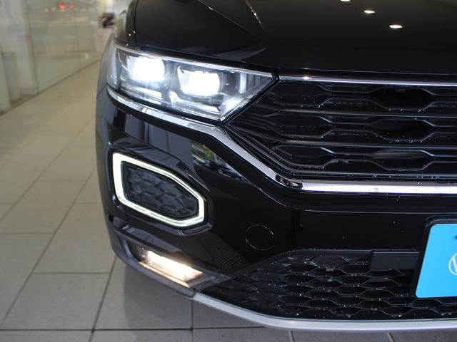 T-ロック TDI スタイルデザインパッケージ 弊社下取り車 禁煙車 認定中古車 ディーゼル車 アダプティブクルーズコントロール プリクッシュブレーキシステム LEDヘッドライト リヤトラフィックアラート 純正ナビゲーション パワーテールゲート(11枚目)