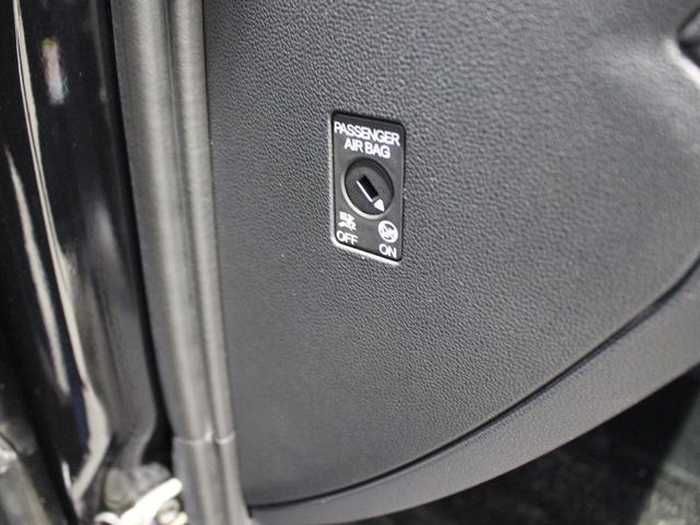 T-ロック TDI スタイルデザインパッケージ 弊社下取り車 禁煙車 認定中古車 ディーゼル車 アダプティブクルーズコントロール プリクッシュブレーキシステム LEDヘッドライト リヤトラフィックアラート 純正ナビゲーション パワーテールゲート(40枚目)