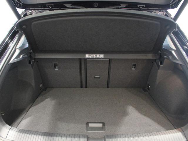T-ロック TDI スタイルデザインパッケージ 弊社下取り車 禁煙車 認定中古車 ディーゼル車 アダプティブクルーズコントロール プリクッシュブレーキシステム LEDヘッドライト リヤトラフィックアラート 純正ナビゲーション パワーテールゲート(41枚目)