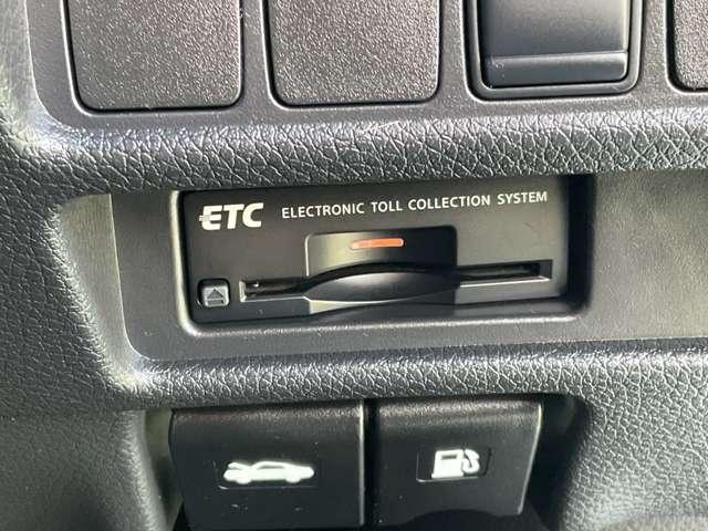 エクストレイル モード・プレミアハイブリッドエマージェンシブレーキＰ　本革シート　クルコン　ＬＥＤヘッド　ＥＴＣ　アラウンドビュー　インテリキー　衝突被害軽減　Ｂｌｕｅｔｏｏｔｈ　フルセグＴＶ　シートヒーター　クリアランスソナー　パワーテールゲート　ＤＶＤ再生機能（18枚目）