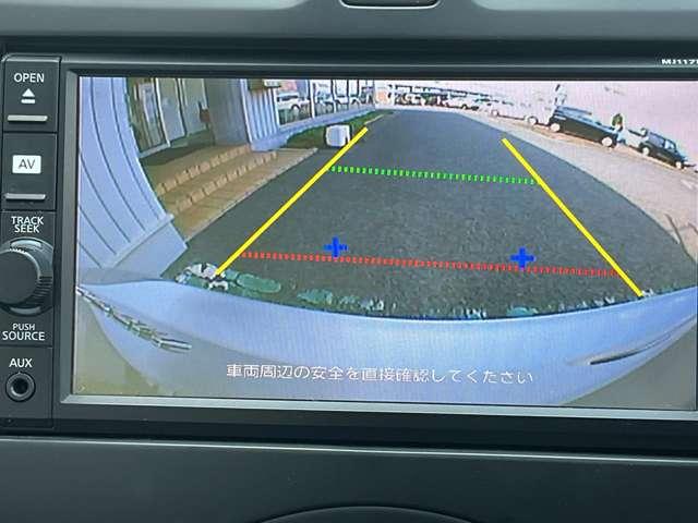 マーチ １．２　Ｓ　ナビ　バックカメラ　ＥＴＣ　ワンオーナーカ　１セグＴＶ　１オーナ－　運転席助手席エアバック　キーレス　バックモニター　ＥＴＣ　ナビＴＶ　パワーウインド　メモリーナビゲーション　オートエアコン　ＰＳ　運転席エアバッグ　ＡＢＳ（11枚目）