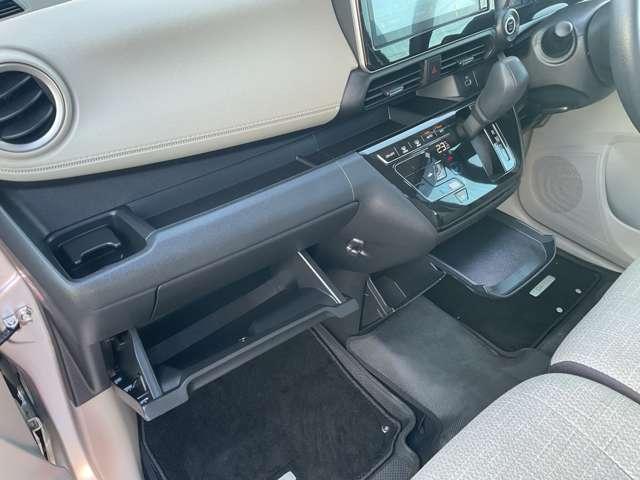 デイズ 660 X エマージェンシーブレーキ アラウンドM 踏み間違え防止 スマートキー イモビライザー バックカメラ 1オーナー レーンキープ アイドリングストップ ドライブレコーダー キーレス フルオートエアコン LEDライト WAB PS(18枚目)