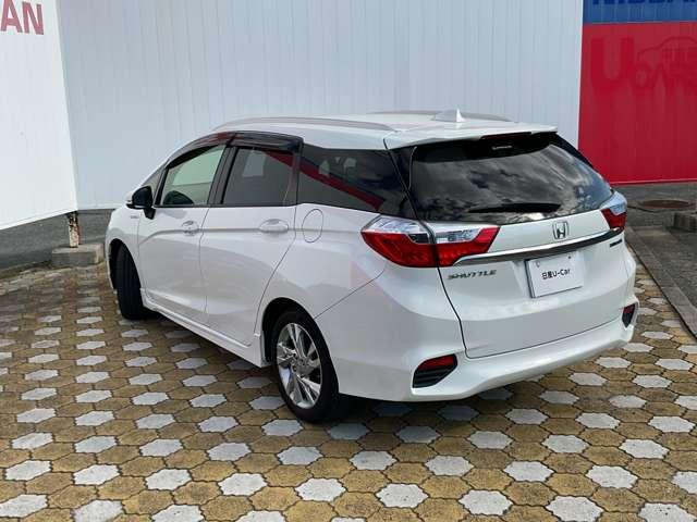 シャトル １．５　ハイブリッド　Ｚ　ホンダセンシング　衝突被害軽減ブレーキ　ナビ　バックカメラ　衝突軽減　カーテンエアバック　ＬＥＤライト　アルミ　メモリナビ　イモビ　Ｂカメラ　クルコン　パワーウィンドウ　ナビＴＶ　ＥＴＣ　スマートキー　オートエアコン　キーフリー　パワーステアリング　ＡＢＳ（5枚目）