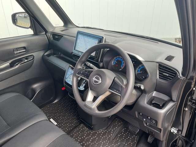 ルークス ６６０　ハイウェイスターＸ　元社用車　エマージェンシーブレーキ　アイスト　衝突被害軽減ブレ－キ　マルチビューカメラ　車線逸脱警報装置　禁煙　ＬＥＤ　スマートキー　パワーウィンドウ　ワンオーナー　カーテンエアバック　ドライブレコーダー　ナビＴＶ　バックカメラ　ＡＢＳ（6枚目）