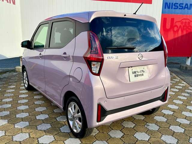 デイズ ６６０　Ｘ　元社用車・ドライブレコーダー・全周囲カメ　踏み間違え防止　スマートキー　イモビライザー　バックカメラ　レーンキープ　アイドリングストップ　ドライブレコーダー　キーレス　フルオートエアコン　ナビＴＶ　ＷＡＢ　運転席エアバック　サイドエアバッグ（2枚目）