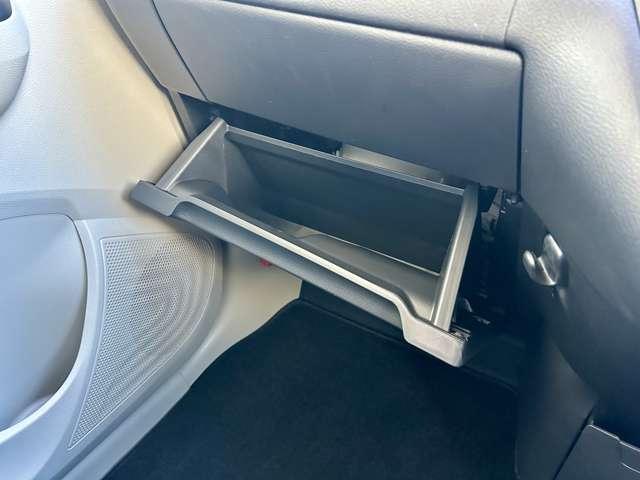 デイズ ６６０　Ｓ　元社用車・ドライブレコーダー・９インチデ　運転席エアバッグ　ｉ－ＳＴＯＰ　Ｂカメラ　車線逸脱防止　助手席エアバッグ　ドライブレコーダー　キーレスエントリーシステム　カーテンエアバック　エアコン　インテリジェントキー　ＰＷ　ＰＳ　ＡＢＳ（16枚目）