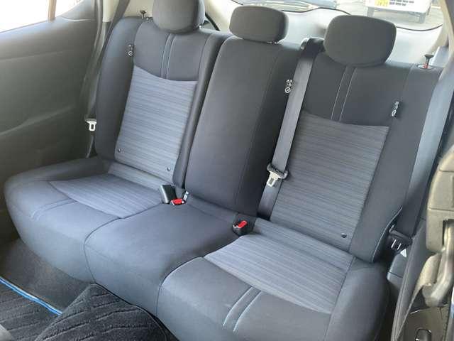 リーフ Ｇ　プロパイロット　エマージェンシーブレーキ　アダプティブクルコン　ＬＥＤヘッドライト　ＥＴＣ　スマートキー　ドライブレコーダー　バックカメラ　サイドカメラ　盗難防止　サイドカーテンエアバック　フルオートエアコン　キーフリー　メモリ－ナビ　ＡＢＳ（12枚目）