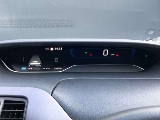 セレナ １．２　ｅ－ＰＯＷＥＲ　ハイウェイスター　Ｖ　エマジェンシーブレーキ　レーンアシスト　クルコン　Ａストップ　イモビ　フルオートエアコン　アルミホイール　エアバック　キーフリー　ＡＢＳ　パワステ　パワーウィンドウ　Ｗエアバック　両側Ｐドア（6枚目）