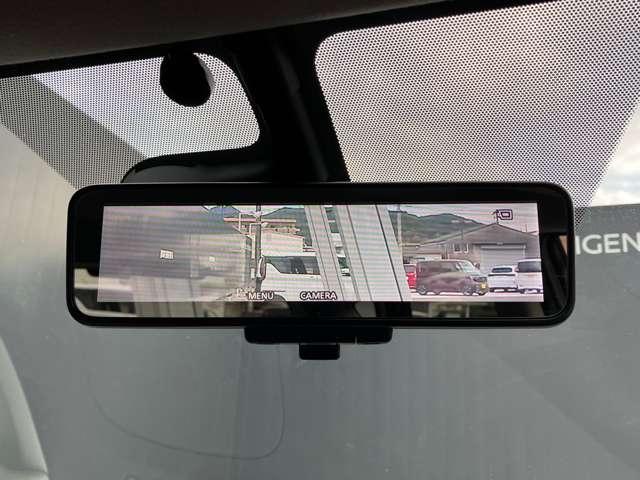 ノート １．２　ｅ－ＰＯＷＥＲ　Ｘ　モードプレミア　衝突被害軽減ブレーキ／車線逸脱警報／フロン　エマブレ　パワーウインドウ　ＷＡＢ　キーフリー　ＡＣ　ドラレコ　エアバッグ　メモリーナビ　ＡＢＳ　インテリジェントキー　アイドリングストップ　レーンキープ　ナビ　盗難防止装置　ＥＴＣ　記録簿　アルミ（9枚目）