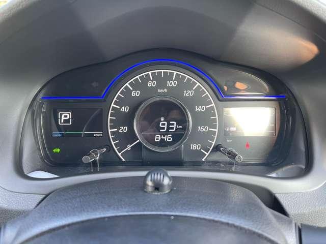 ノート 　３６０°カメラ　記録簿付　Ｒカメラ　運転席助手席エアバック　レーンキープ　ＡＵＴＯエアコン　１オーナー　ナビＴＶ　ＡＷ　サイドカメラ　運転席エアバッグ　キーレスエントリー　ドラレコ　ＥＴＣ車載器（3枚目）