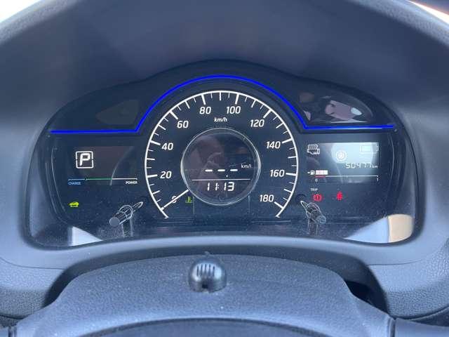 ノート 　３６０°カメラ　記録簿付　Ｒカメラ　運転席助手席エアバック　レーンキープ　ＡＵＴＯエアコン　１オーナー　ナビＴＶ　ＡＷ　サイドカメラ　運転席エアバッグ　キーレスエントリー　ドラレコ　ＥＴＣ車載器（3枚目）