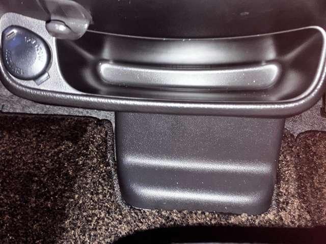 デイズ 660 ハイウェイスターX ナビTV付 全席PW ISTOP ダブルエアバッグ PS スマキー Bカメラ AAC ETC 1オーナー車 アルミホイール キーフリーシステム ABS 1セグTV メモリーナビ エアバック(18枚目)