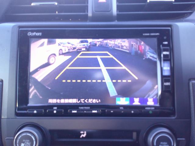 シビック ハッチバック　デジタルインナーミラー　ＥＴＣ　ナビ　オートクルーズコントロール　レーンアシスト　衝突被害軽減システム　アルミホイール　オートライト　ＬＥＤヘッドランプ　シートヒーター　ＣＶＴ　盗難防止システム（4枚目）