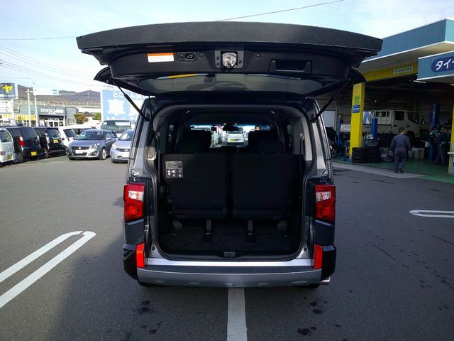 デリカD:5 P 4WD ドラレコ前後 ETC 全周囲カメラ 10.1インチナビ オートサイドステップ クリアランスソナー ACC レーンアシスト 衝突被害軽減システム 両側電動ドア LEDヘッドランプ 電動リアゲート(18枚目)