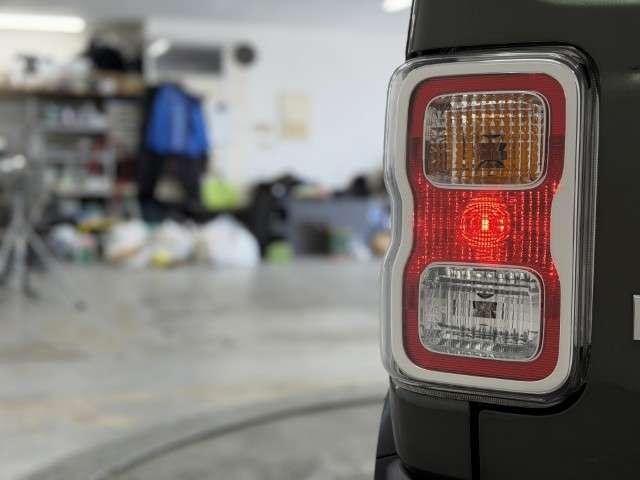 フレアクロスオーバー 660 ハイブリッド XG ナビ フルセグTV ETC シートヒーター B 横滑り防止装置付き 盗難警報装置 前後誤発進抑制機能 アイドリングSTOP ナビTV パーキングセンサー メモリーナビゲーション オートエアコン 記録簿(19枚目)