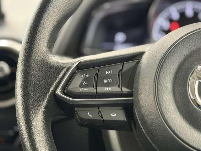 MAZDA2 1.5 15S プロアクティブ スマート エディションII ナビ フルセグTV 全周囲カメラ 360°ビューカメラ DVDプレーヤー コーナーセンサー LED 衝突軽減ブレーキ オートエアコン フルセグ シートヒーター スマートキー キーフリー バックカメラ(14枚目)