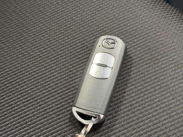 MAZDA2 1.5 15S プロアクティブ スマート エディションII ナビ フルセグTV 全周囲カメラ 360°ビューカメラ DVDプレーヤー コーナーセンサー LED 衝突軽減ブレーキ オートエアコン フルセグ シートヒーター スマートキー キーフリー バックカメラ(16枚目)