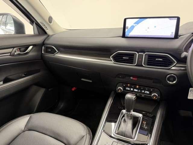 CX-5 XD L-PKG BOSEサウンドシステム ハンドルヒーター パワーバックゲート レーダーC 1オーナー エアコン リアカメラ 本革 キーフリー 電動パワーシート アイストップ サンルーフ付き TVナビ アドバンスキー(12枚目)